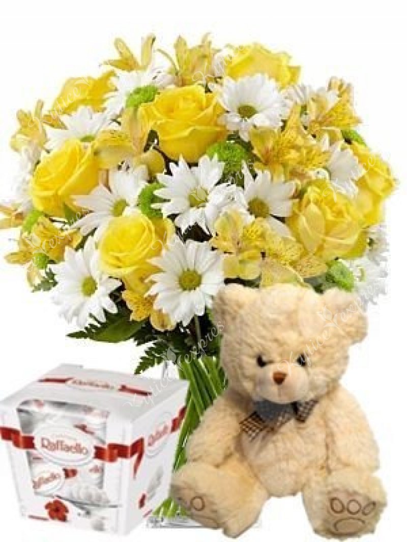 Set of bouquets of Aurora, teddy bear and Raffaello